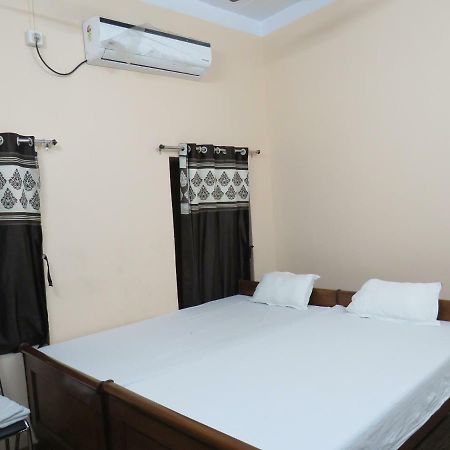 Shaw Guest House Kalküta Dış mekan fotoğraf