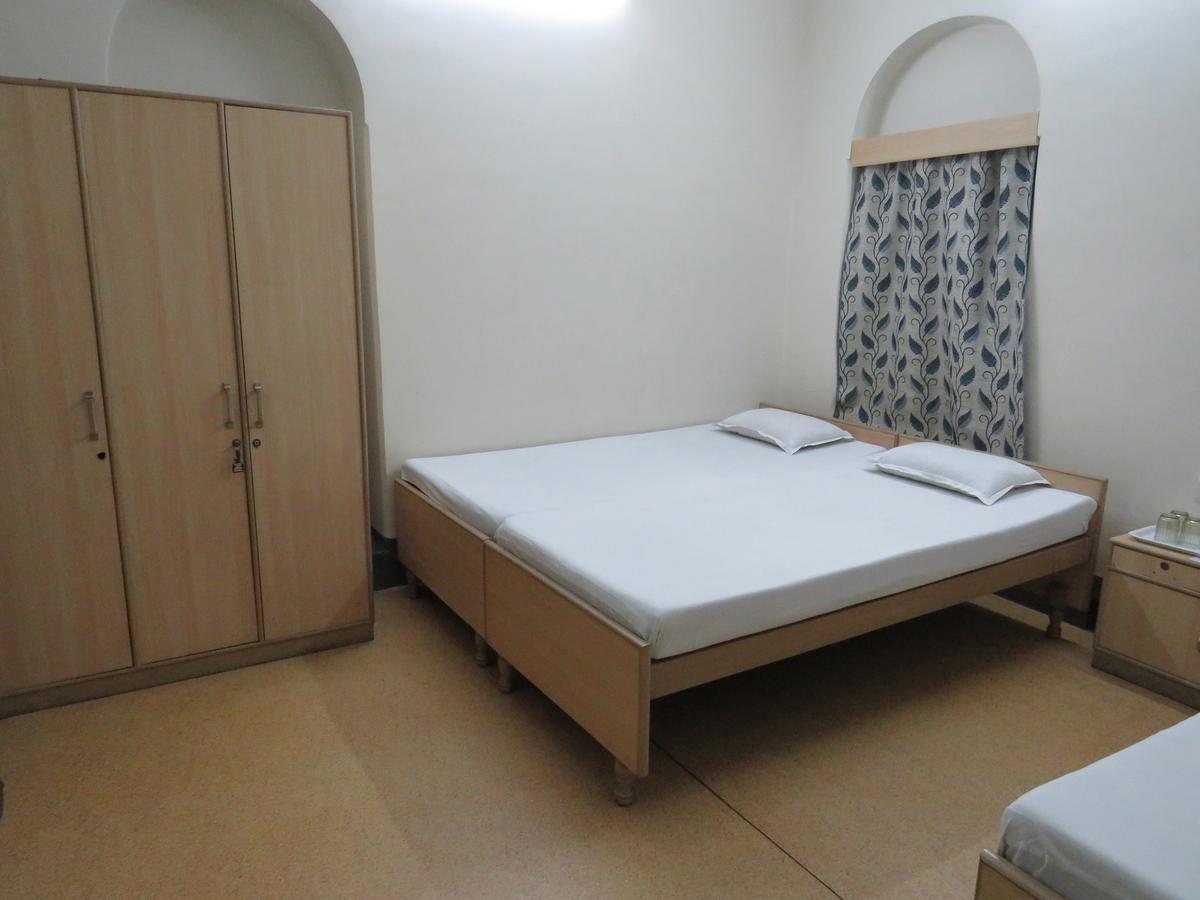 Shaw Guest House Kalküta Dış mekan fotoğraf